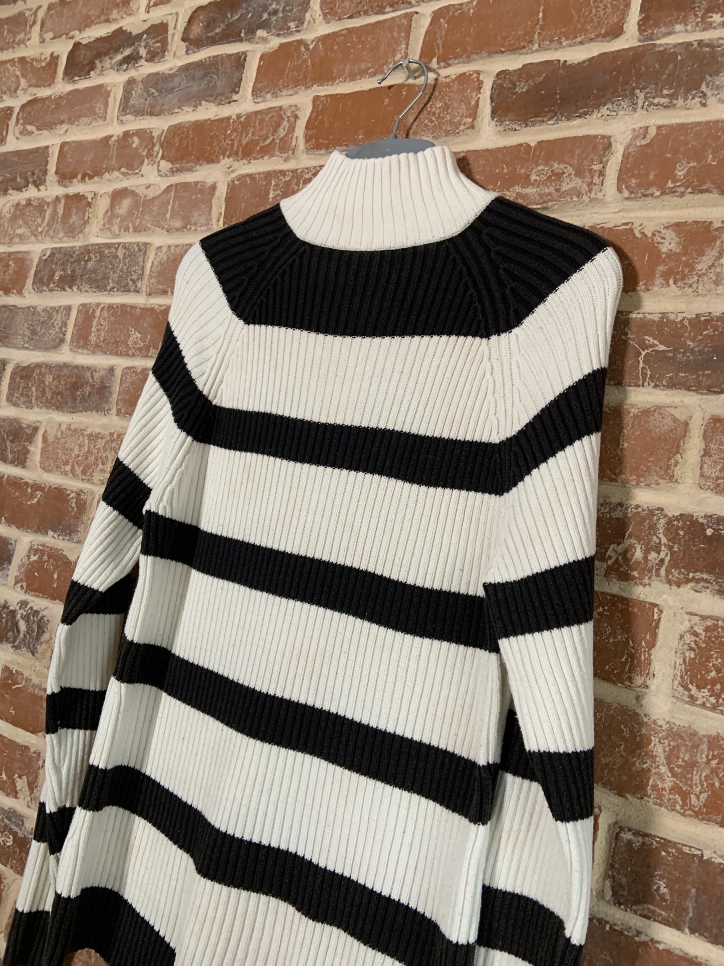 Pulover damă Tommy Hilfiger made in Japan