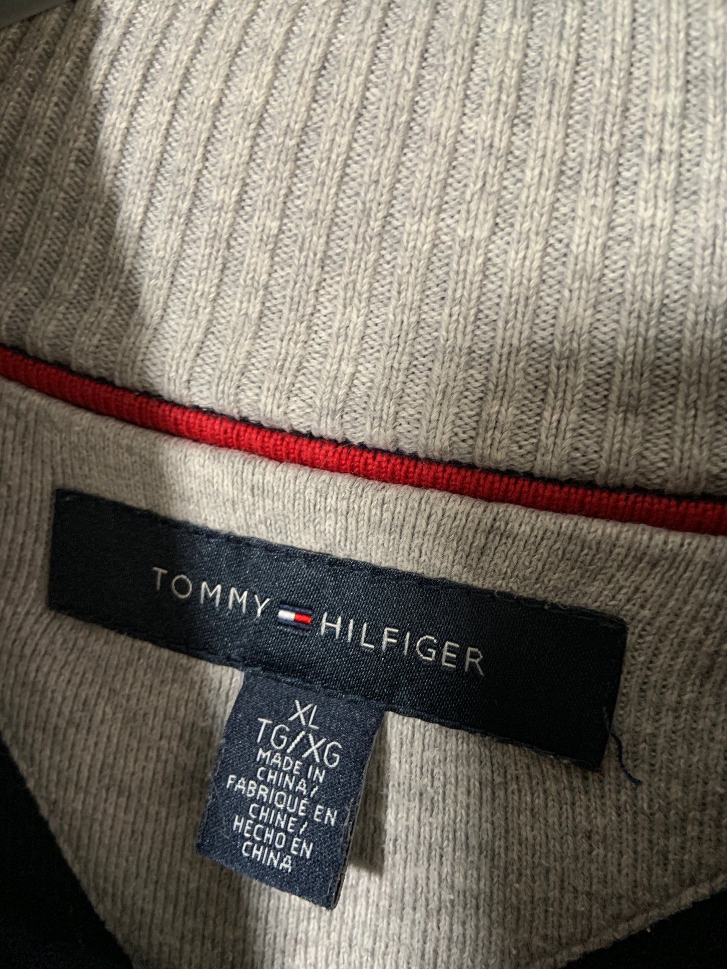 Pulover Tommy Hilfiger