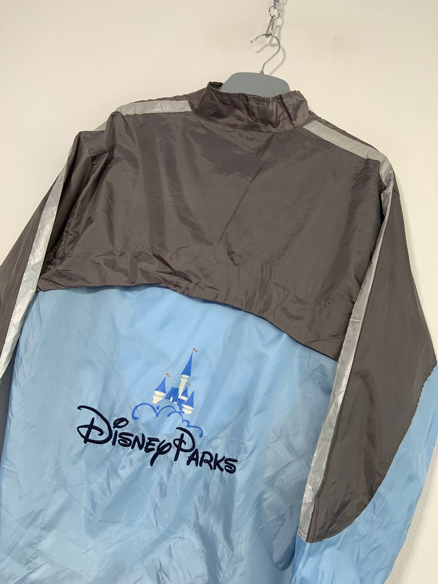 Windbreaker Disney