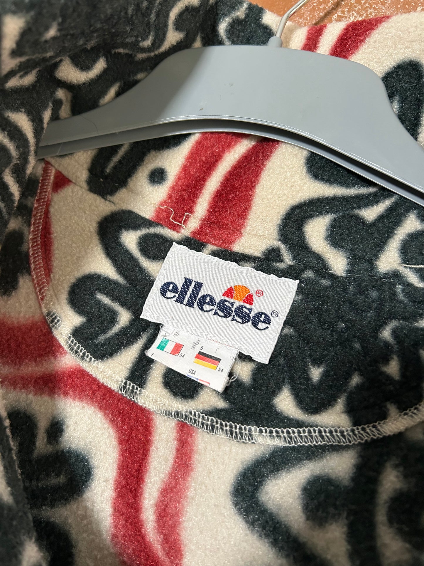 Polar Ellesse