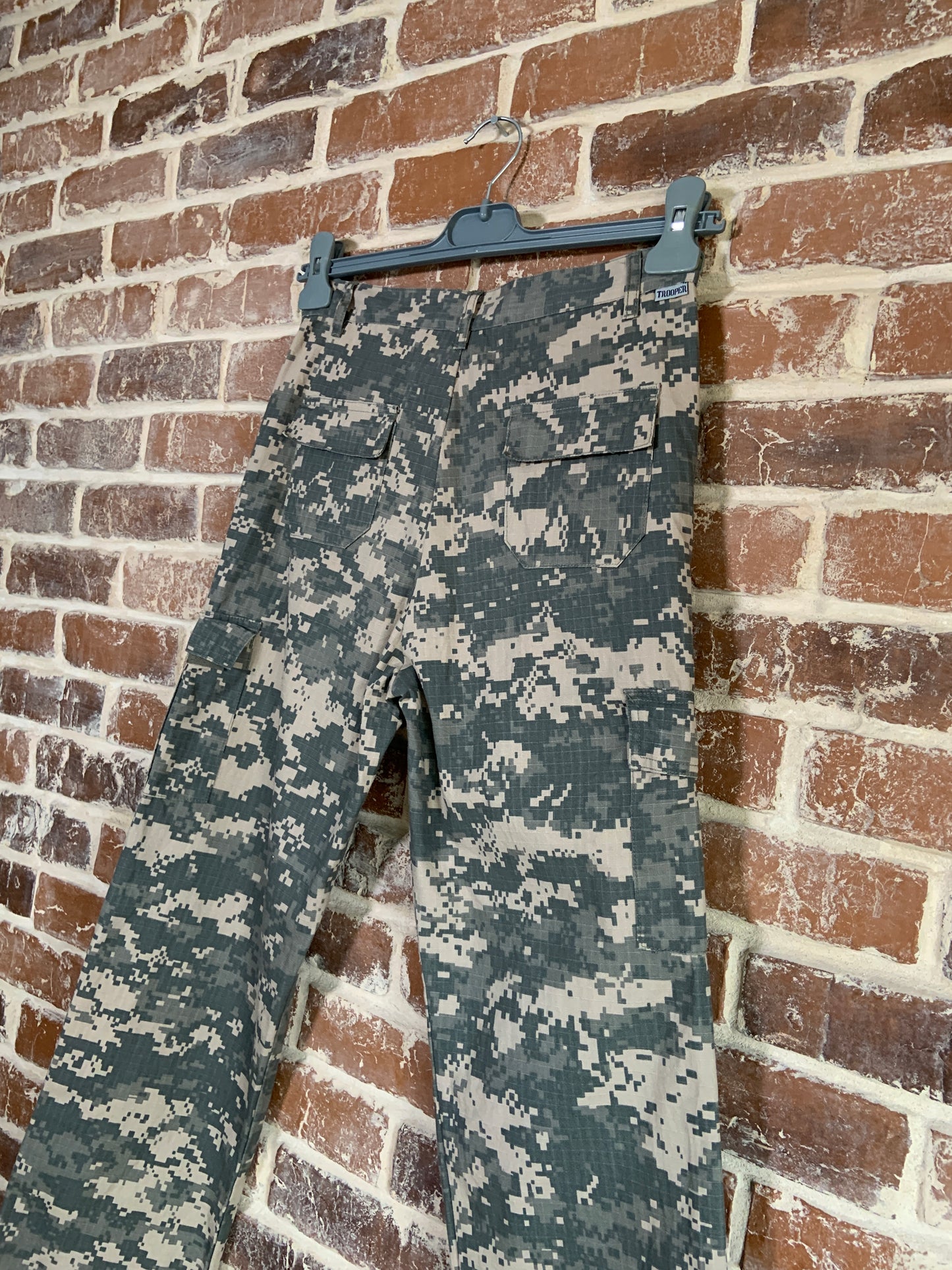 Pantaloni Vintage Trooper