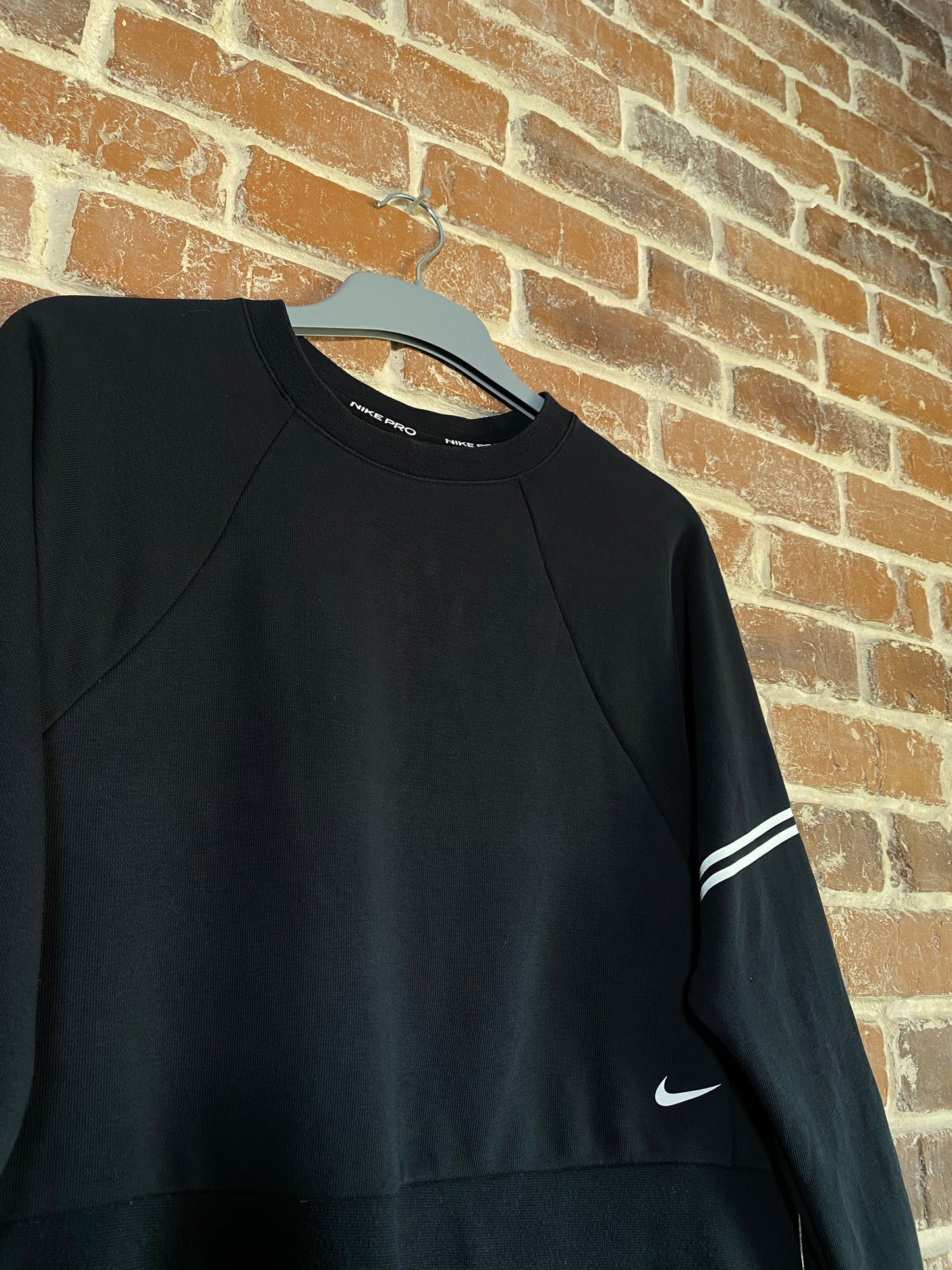 Bluză damă Nike crop