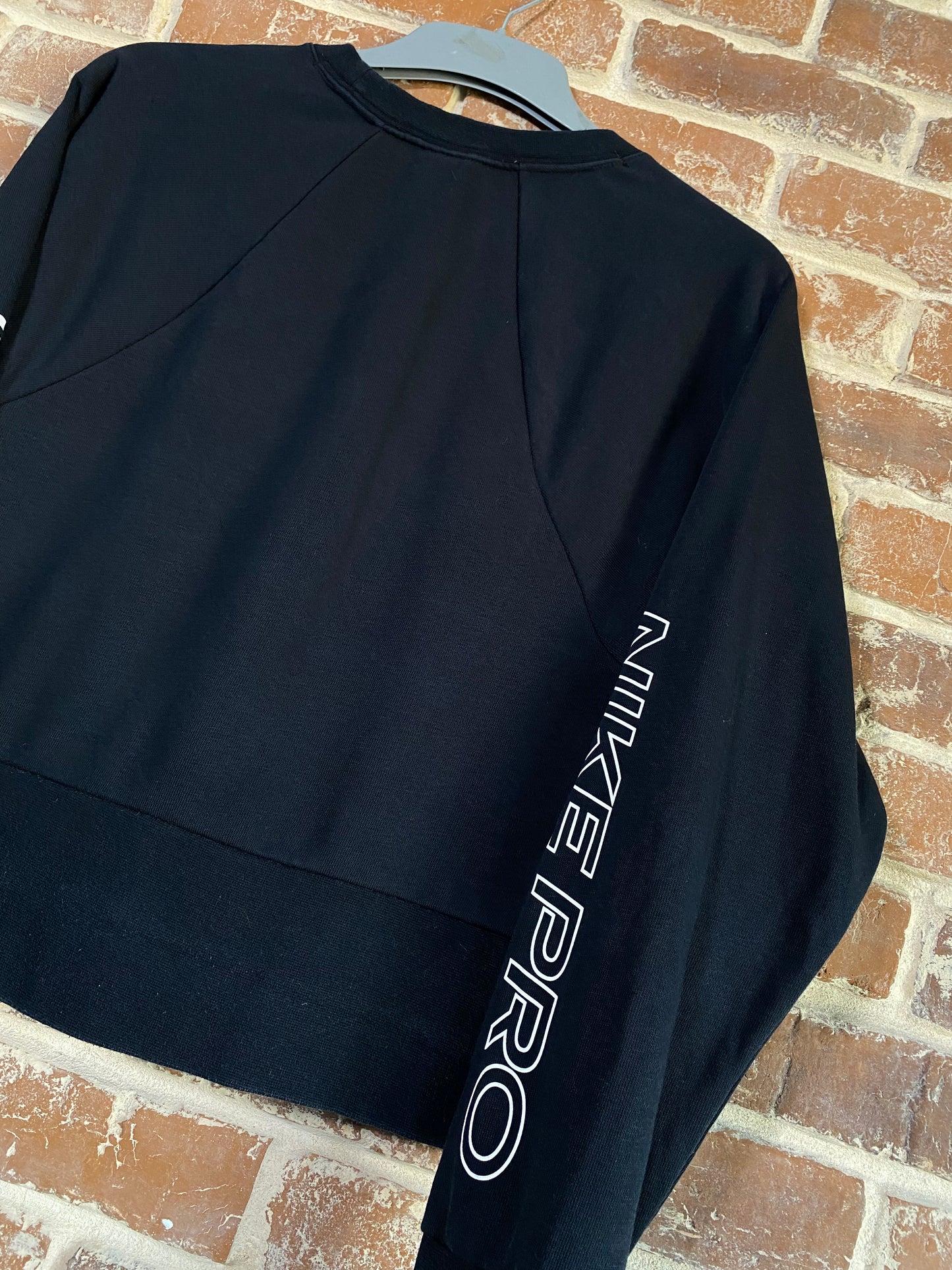 Bluză damă Nike crop