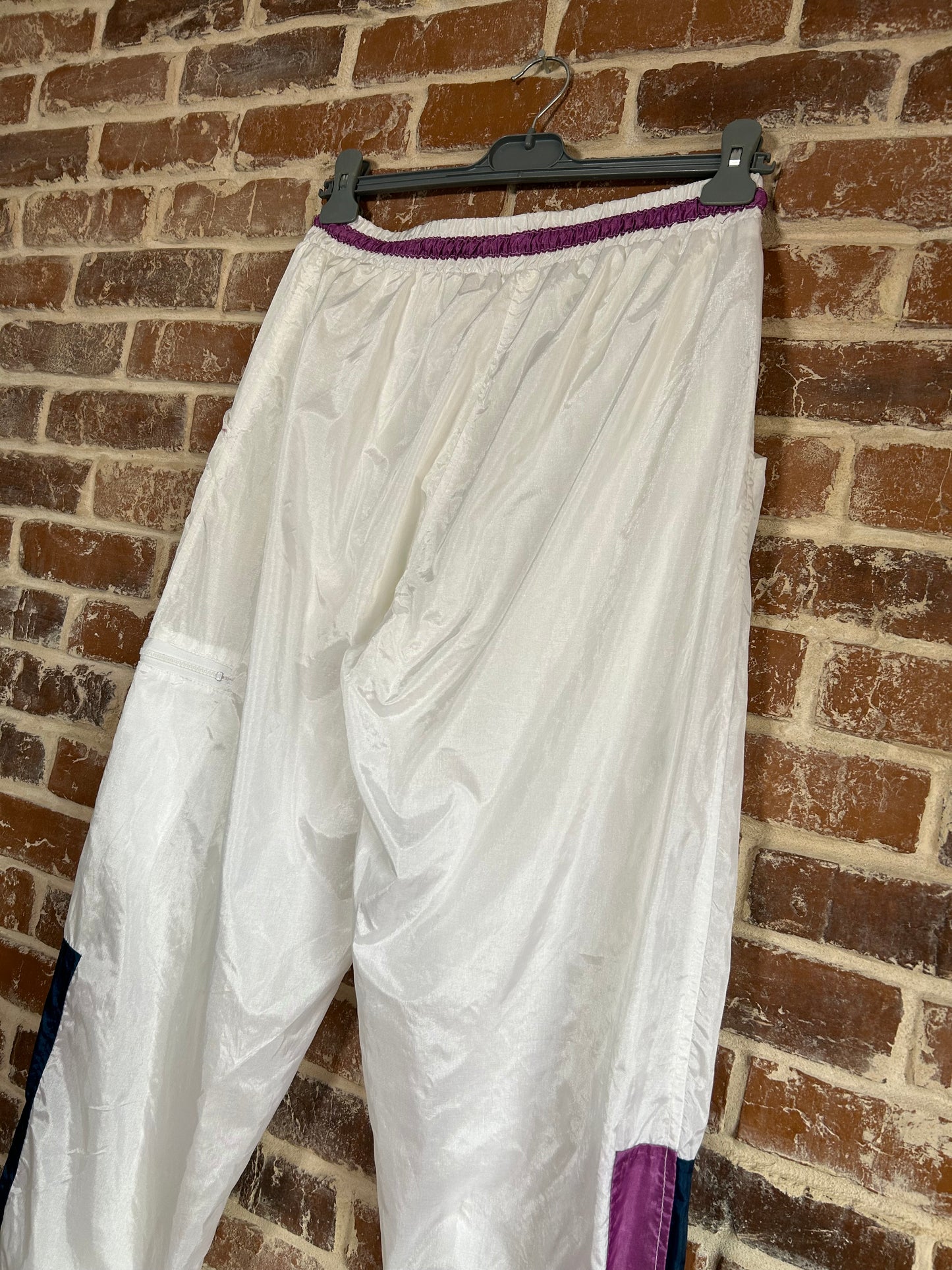 Pantaloni sport damă Vintage