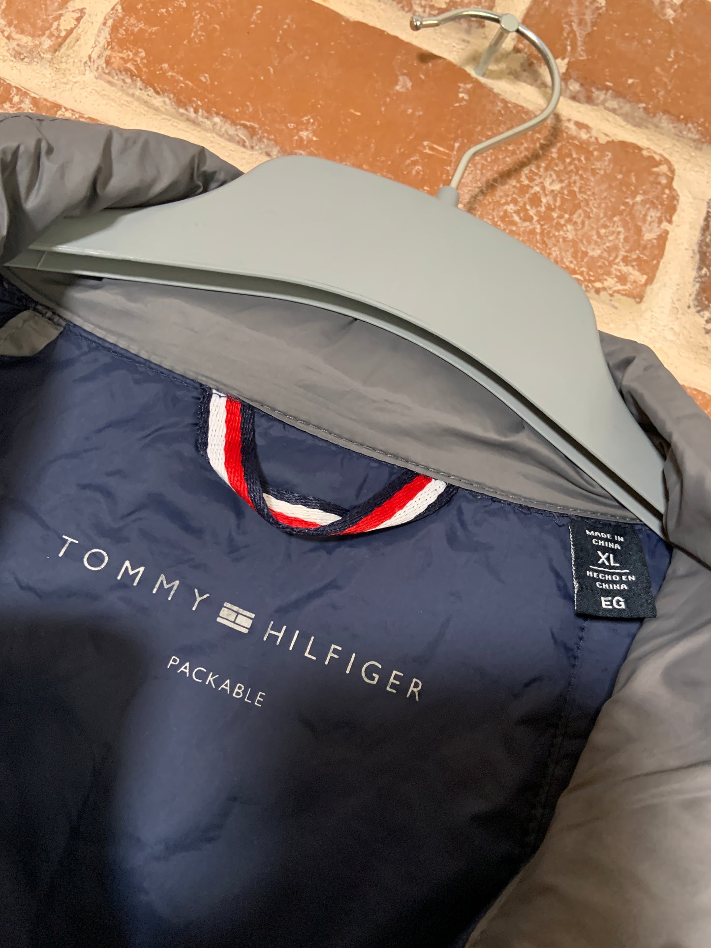 Jachetă Tommy Hilfiger